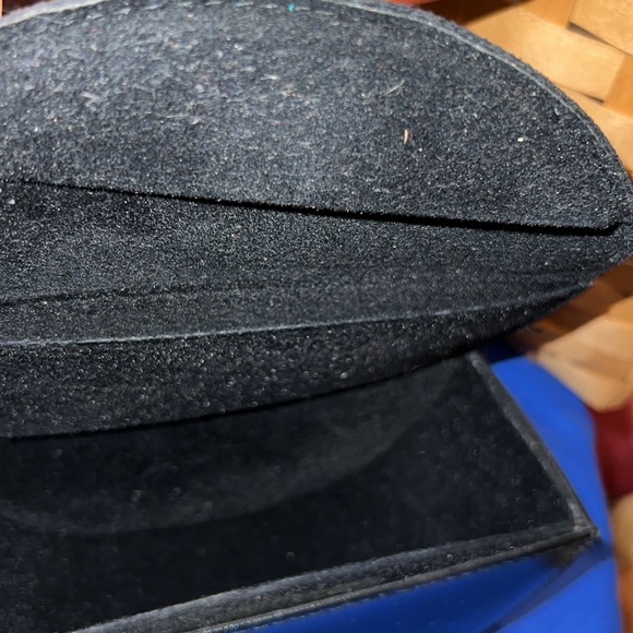 Marc Jacobs Eyeglass Case - Picture 2 of 2